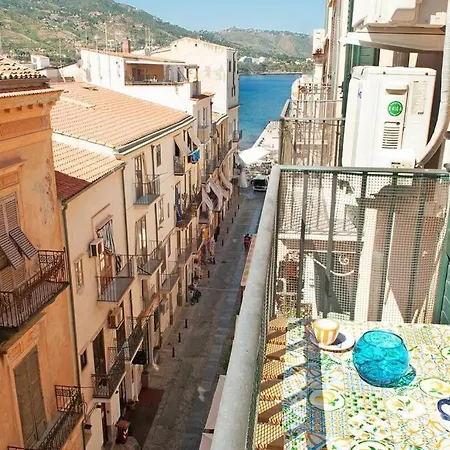 Apartment Blue Sea House Cefalu